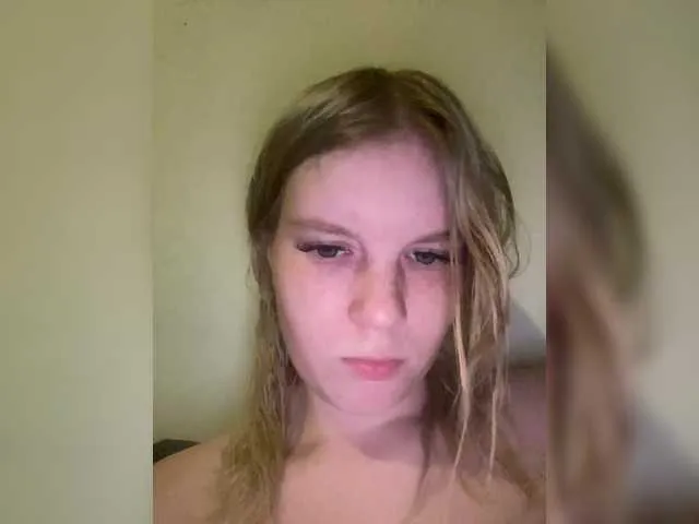 Amelia2004 video chat preview