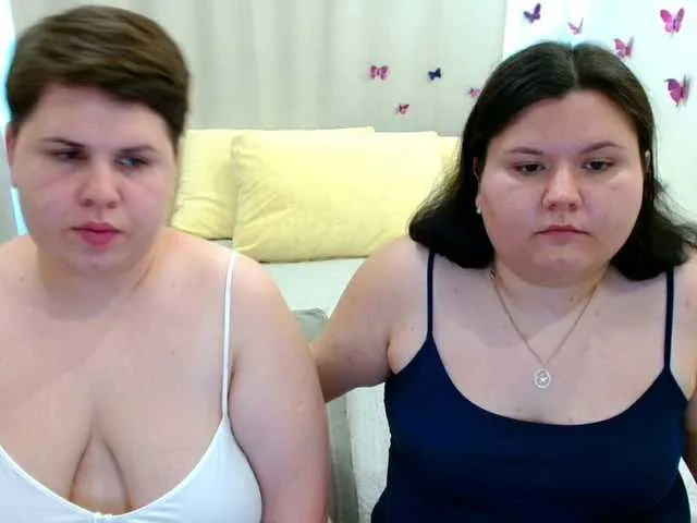 BeckyAndEllen Image 12