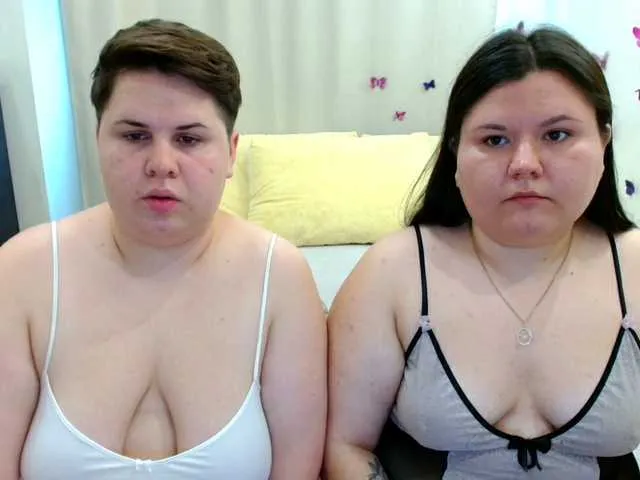 BeckyAndEllen Image 17