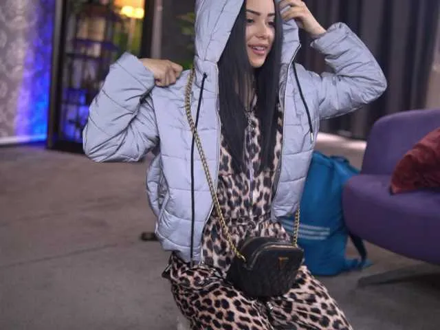 CherrySelena Image 4