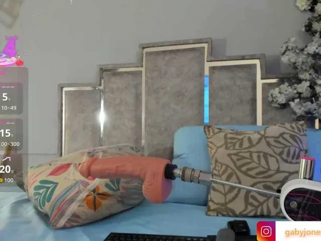 GabyyJones Image 16