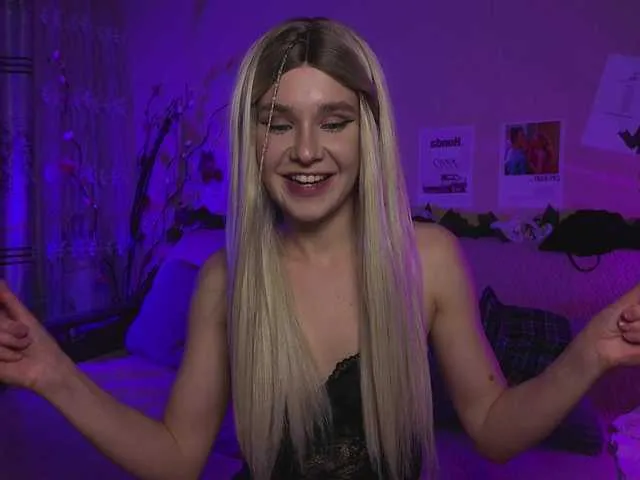 Maddison video chat preview