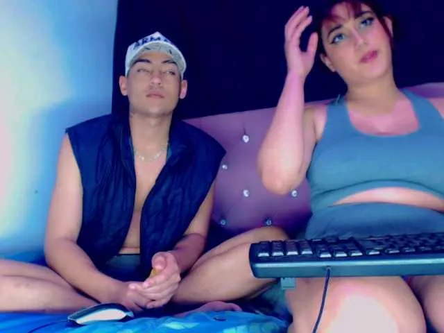 SammiAndSoffi video chat preview