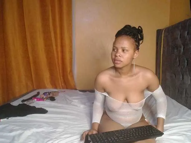 SexxyElsie Image 10