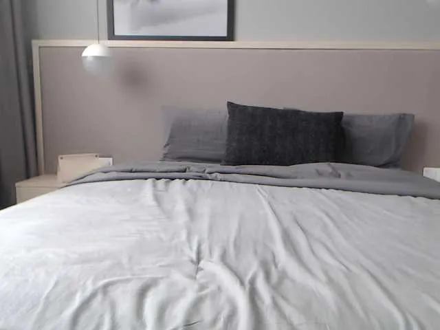 Shy-SweetGirl Image 4