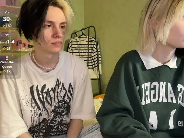 VeryRareTwins Image 2