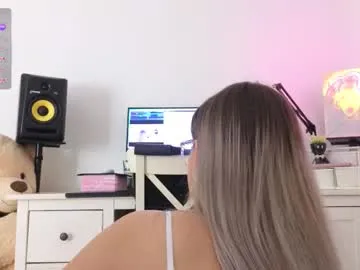 anabelle_wet Image 17