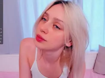 annneloveee Image 4