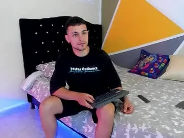 aron_santoro1 Image 16
