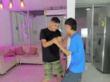 boysdeluxemilitary Image 11