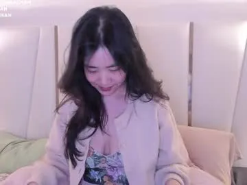 clara_chan video chat preview