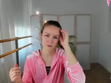 clare_ff video chat preview