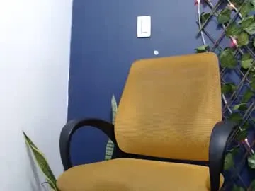 ed_big_cock Image 15