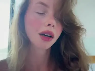 elli_harmon video chat preview