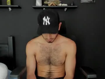 emma_muscle_ Image 18