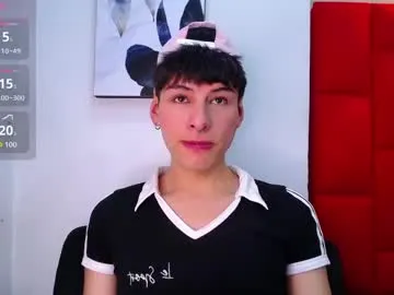 ezra_storm Image 5