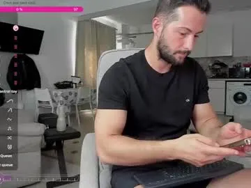 hard_chriss Image 16