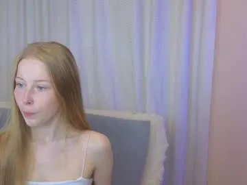 jenny_angelok Image 13