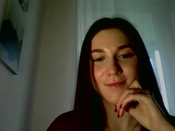 katie_foxi Image 2