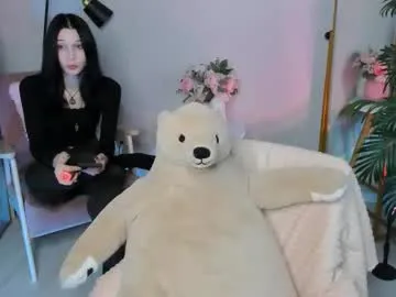 katrin_dark Image 11