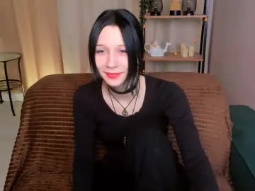 katrin_dark Image 15