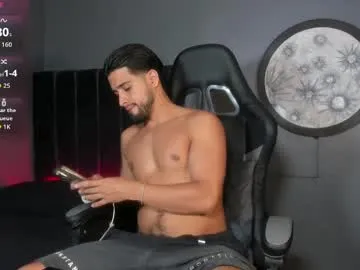 khriss_brown Image 13