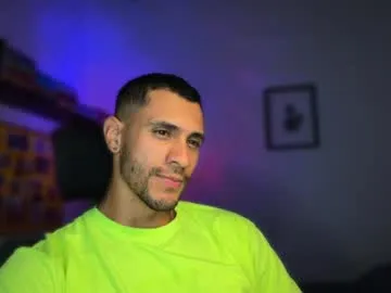 larry_jones Image 10