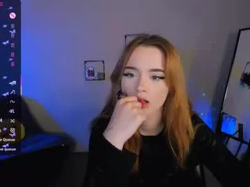 liana_kisses Image 11