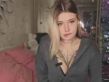 lilhornyprincess Image 4