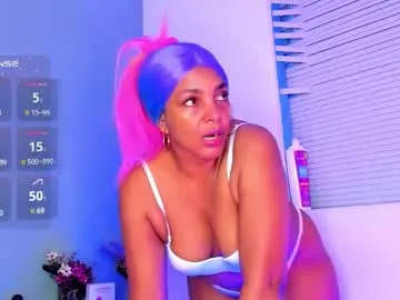 lovelynickyy Image 10