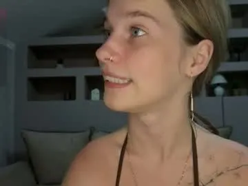 lynntiny Image 18