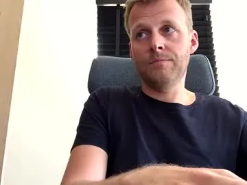 max_straight_1 Image 6