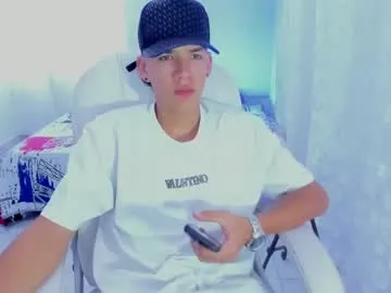 maxthomson_boy Image 7
