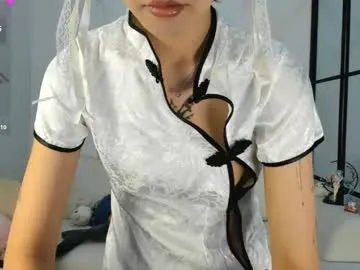 miko_san Image 3