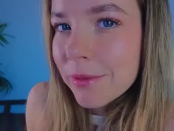 milly_shy Image 2