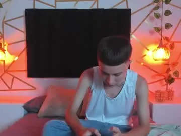 nascary_fox's Thumb Image