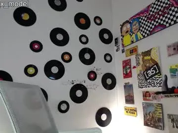 naty_lux19 Image 3