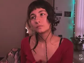 nina_just Image 3