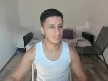 noah_happy07 Image 10