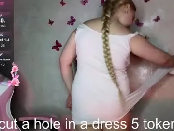 shy_blondiee Image 7