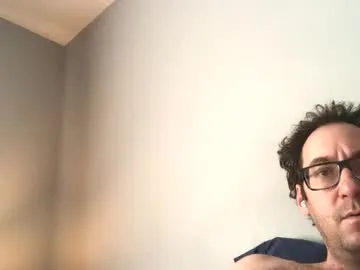 sixfootseven video chat preview