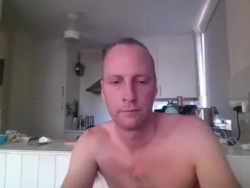 smoothroundbottom's Thumb Image