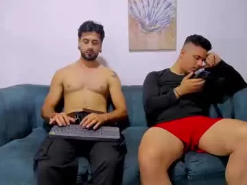straight__friends Image 19