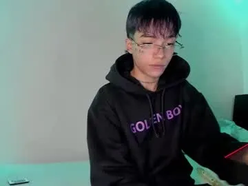 submissive_boyy_'s Thumb Image