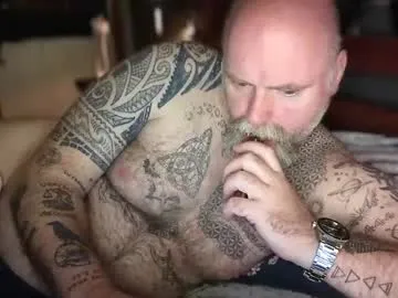 tattooeddilf01 Image 12