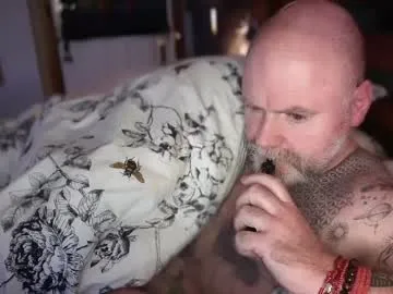 tattooeddilf01 Image 3