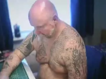 tattooeddilf01 Image 6