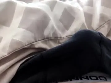 the_one_who_is_small video chat preview