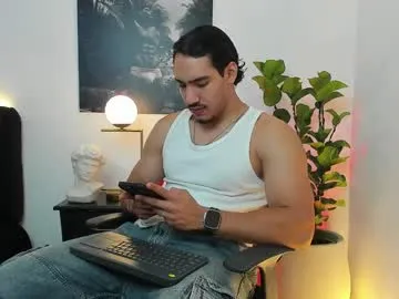 tian_brooks video chat preview