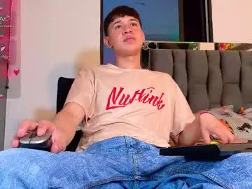 twink_daren Image 18